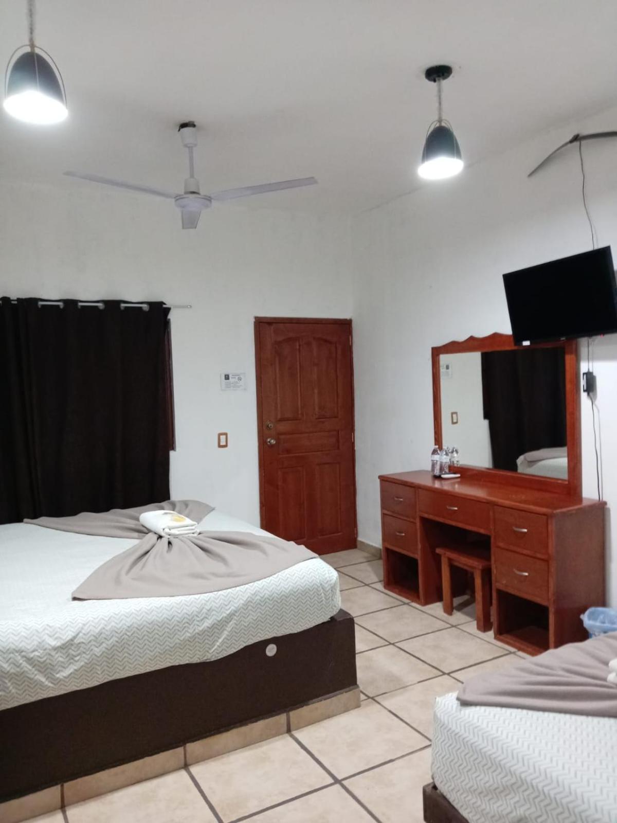 Hotel Colonos Los Cabos Cabo San Lucas Dış mekan fotoğraf